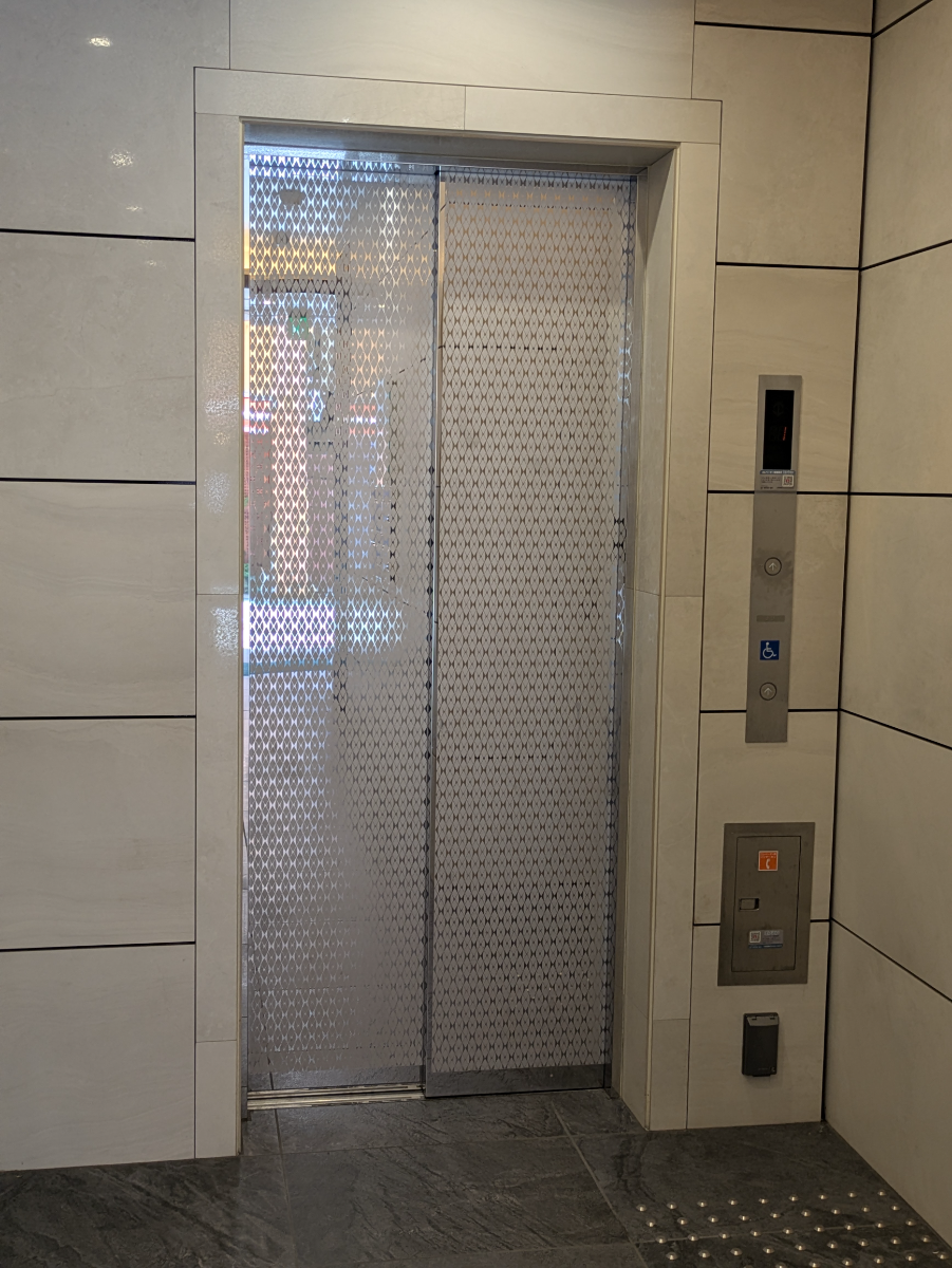 v20260723151009/fresh/building/J00100493281_7