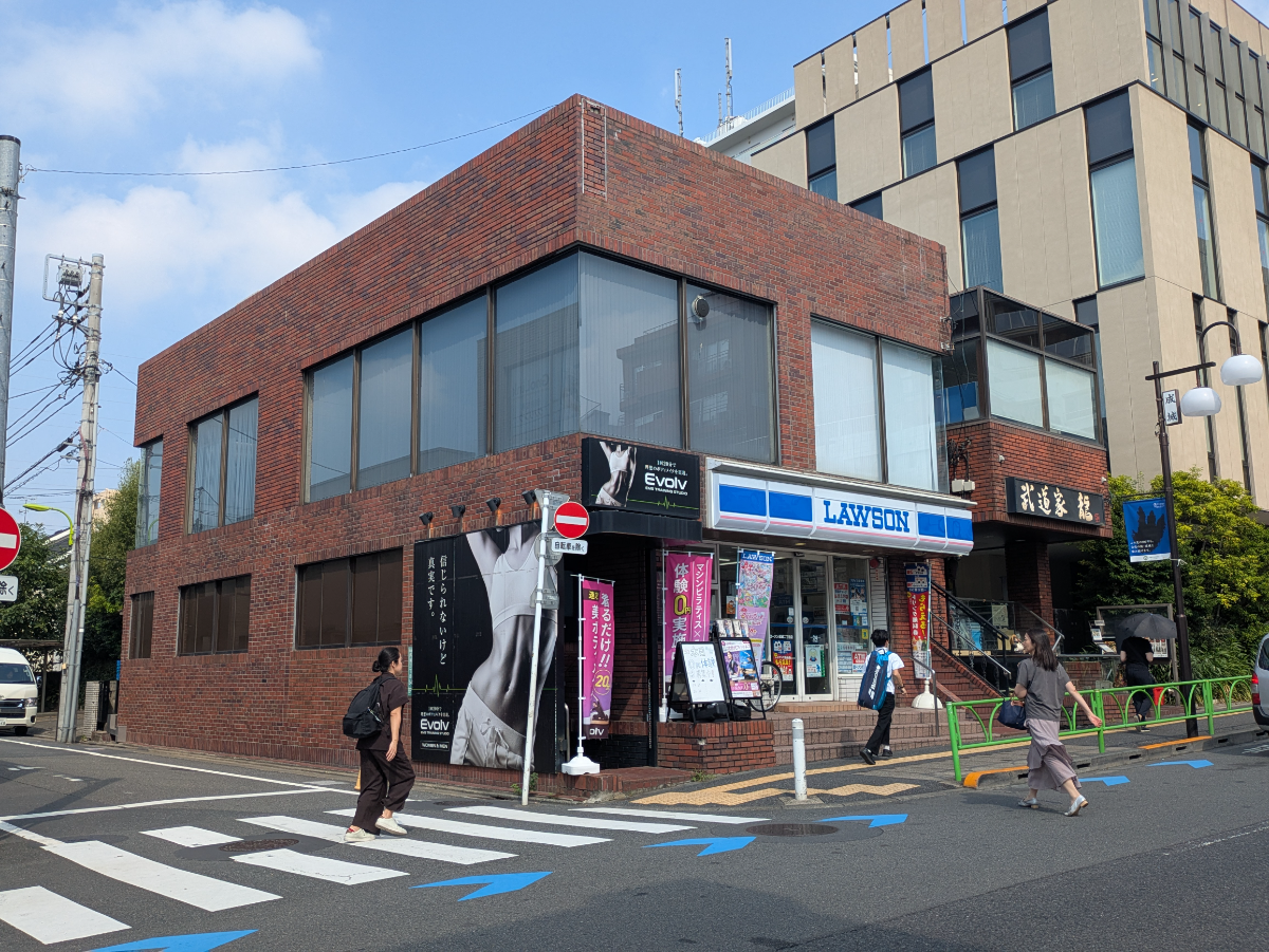 v20260731150959/fresh/building/J00100381462_6