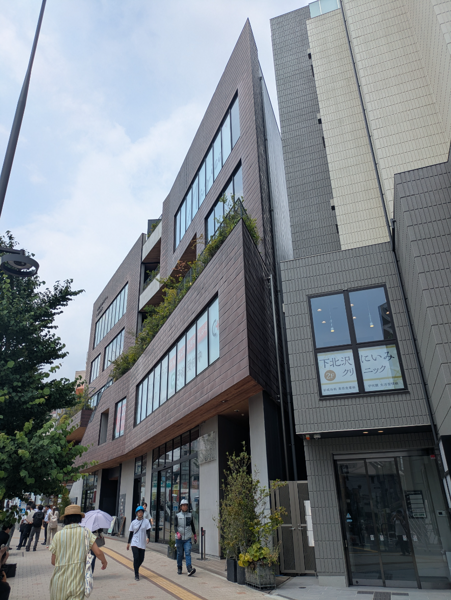 v20260731150959/fresh/building/J00100493273_17