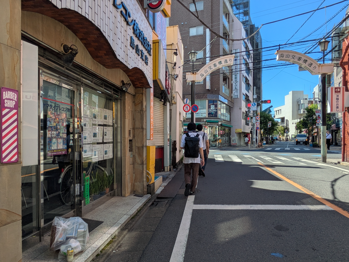 v20260802150642/fresh/building/J00100359519_12