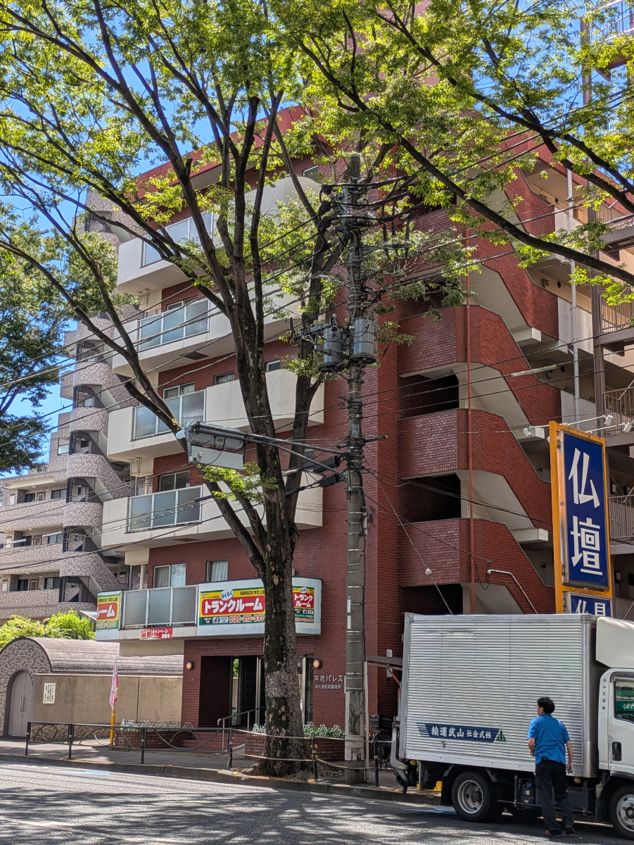 v20260802150642/fresh/building/J00100364318_9