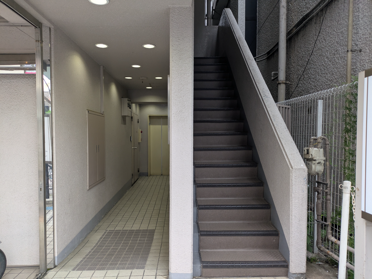 v20260802150642/fresh/building/J00100469848_9