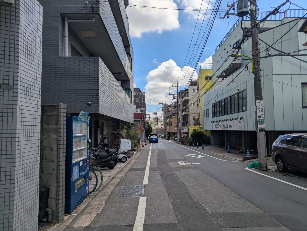 v20260812150645/fresh/building/J00100379979_15