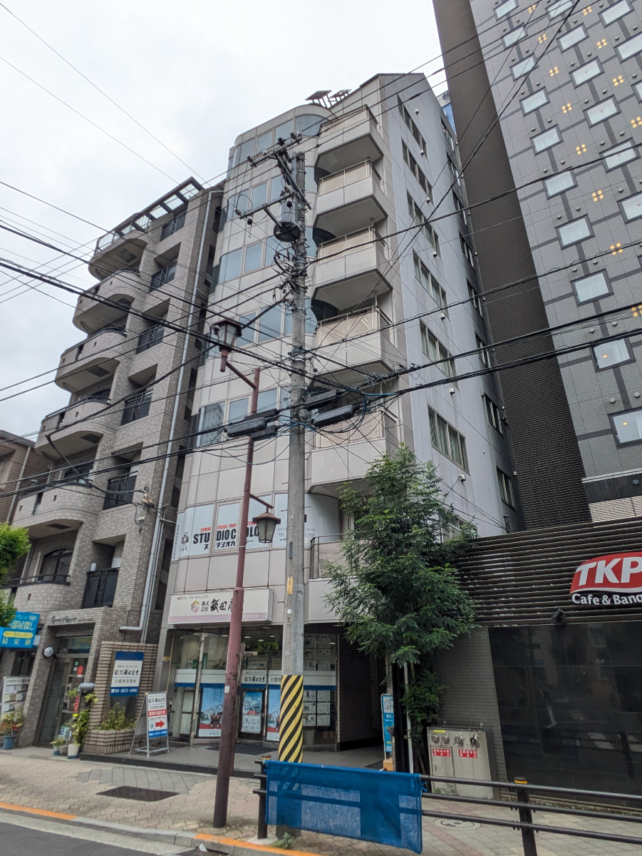 v20260812150645/fresh/building/J00100384977_8