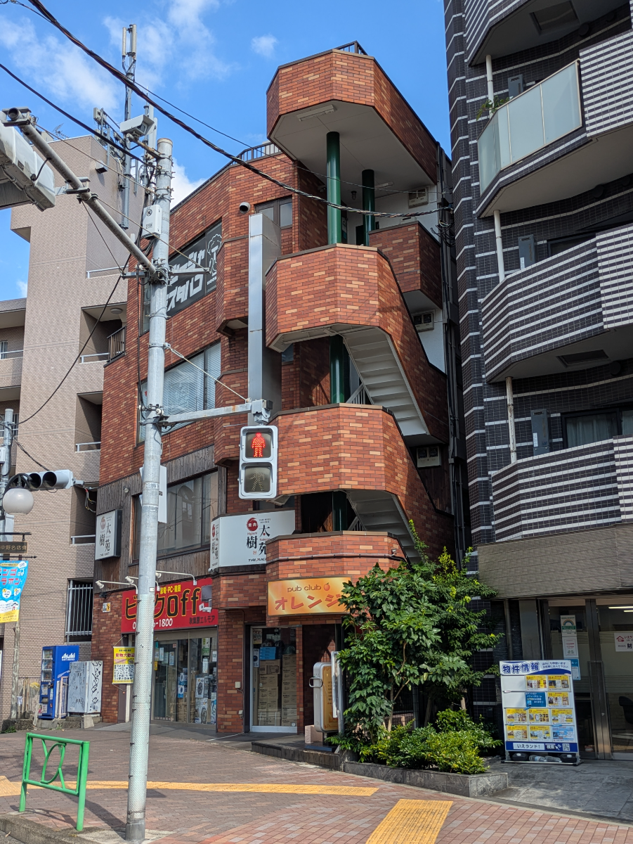v20260812150645/fresh/building/J00100632951_5
