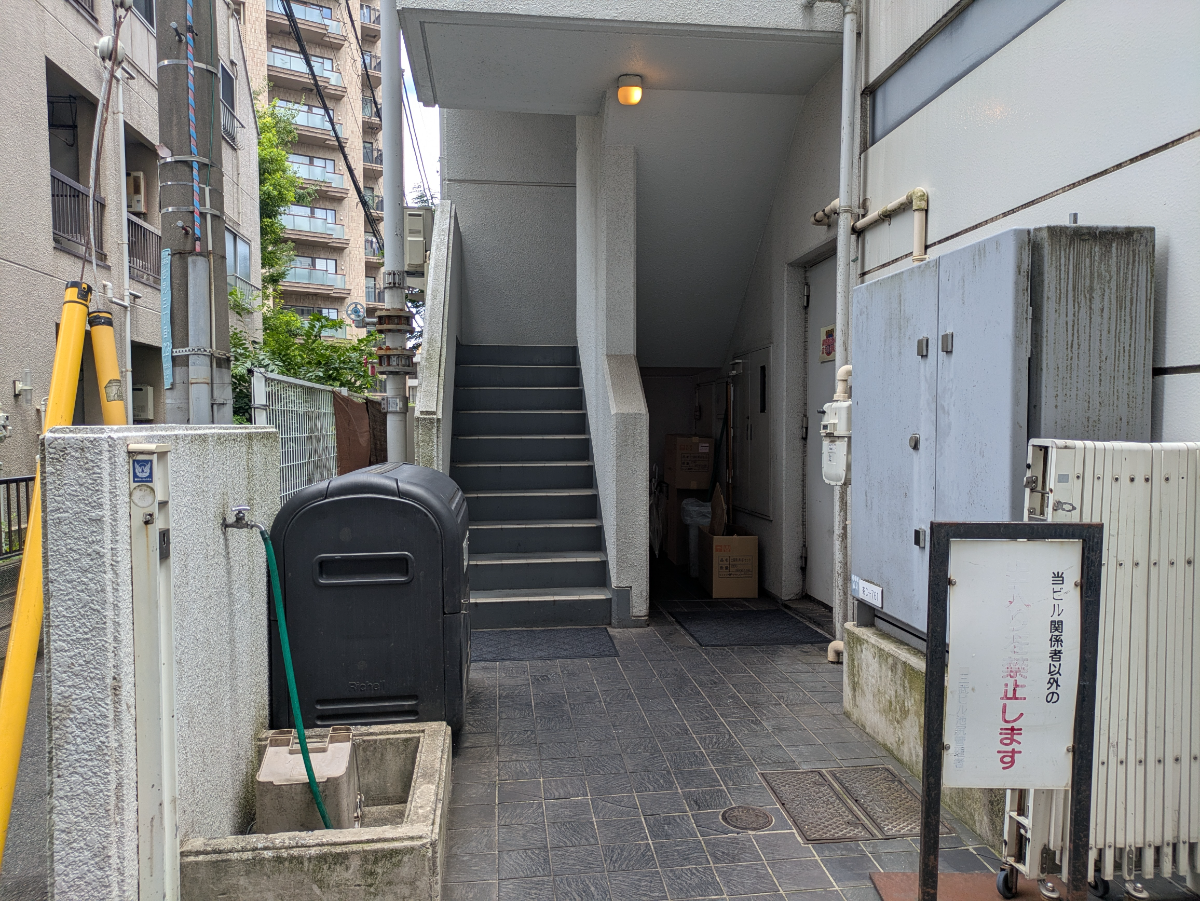 v20260818150758/fresh/building/J00100358660_9