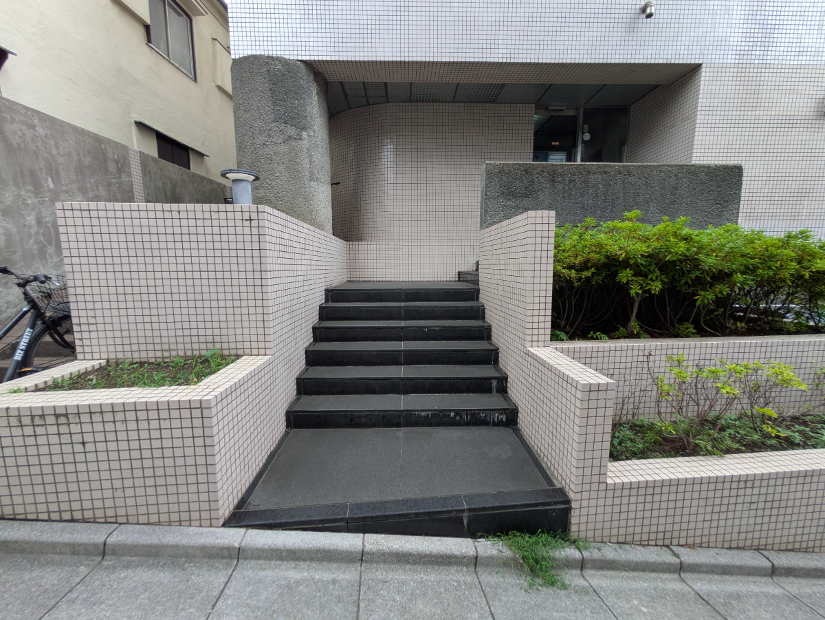 v20260818150758/fresh/building/J00100413695_12