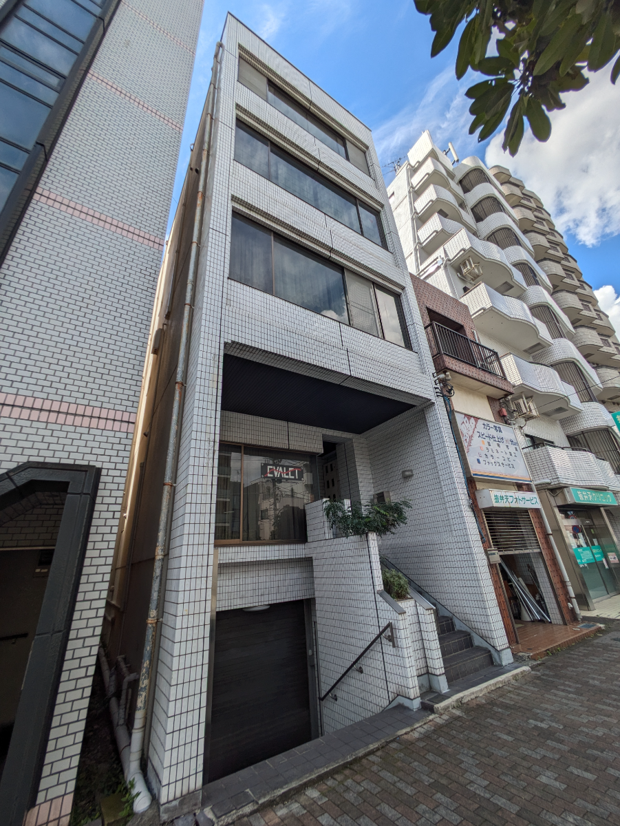 v20260820150857/fresh/building/J00100632907_10