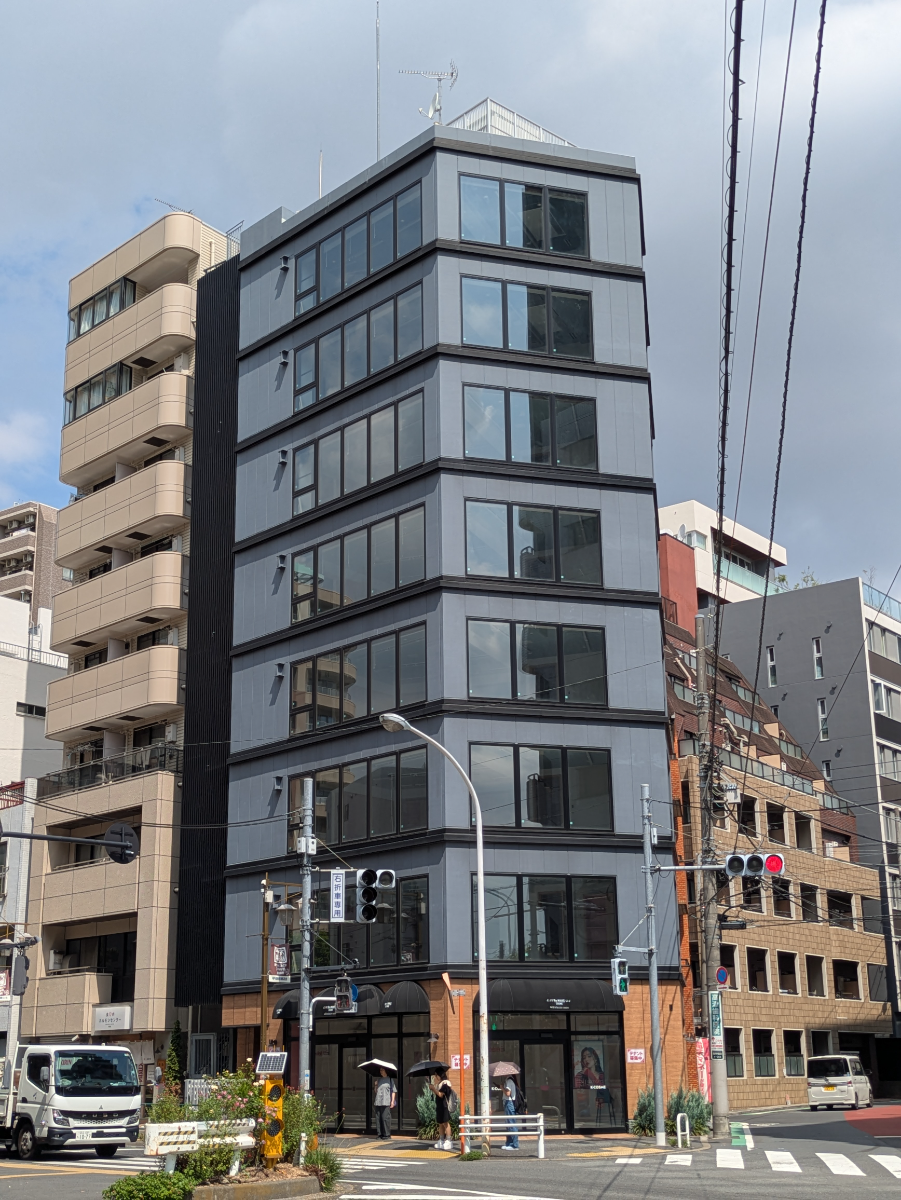 v20260820150857/fresh/building/J00100649982_1