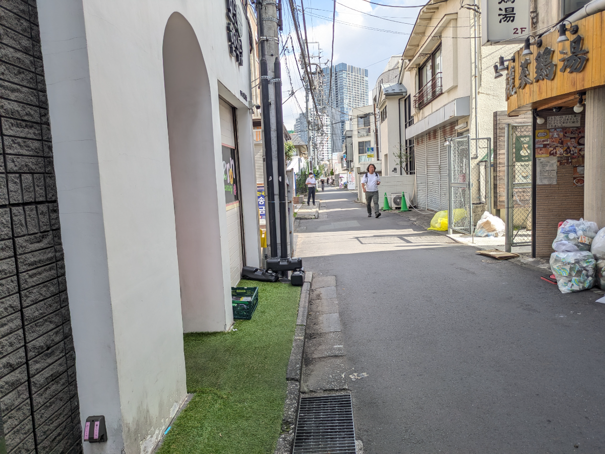 v20260820150857/fresh/building/J00100652143_2