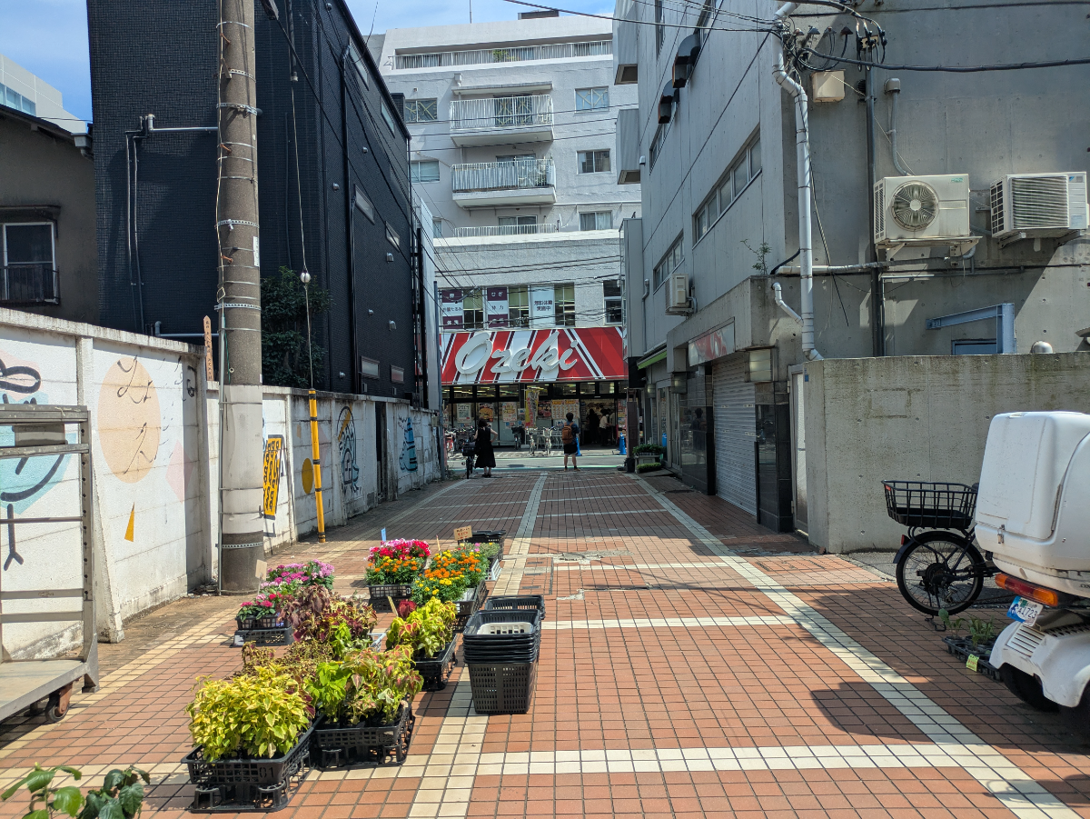v20260825151120/fresh/building/J00100405395_2