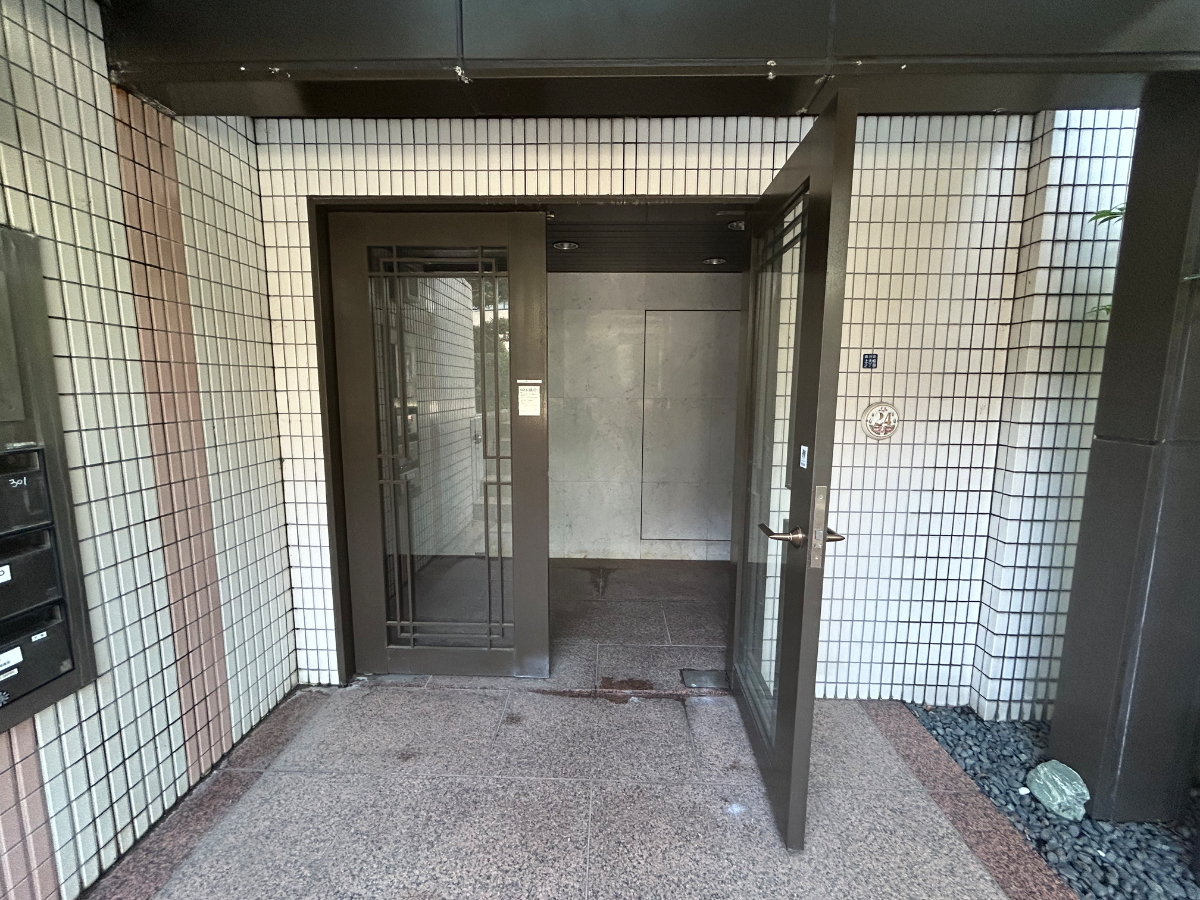 v20260901150801/fresh/building/J00100413488_3