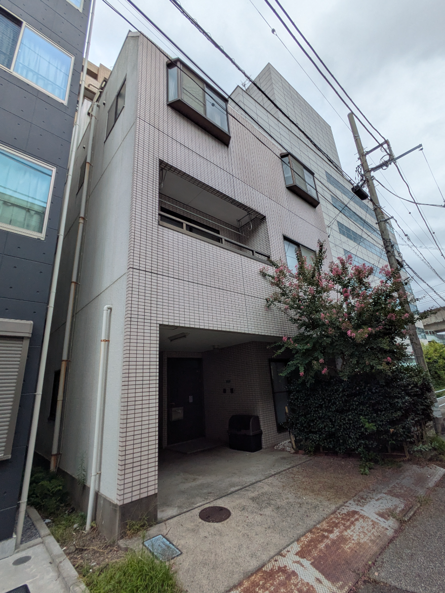 v20260907150756/fresh/building/J00100635300_9