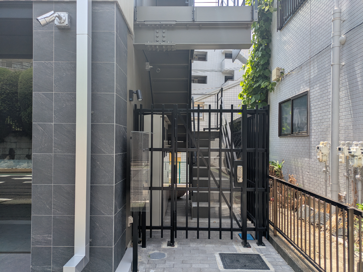 v20260911150857/fresh/building/J00100632647_12