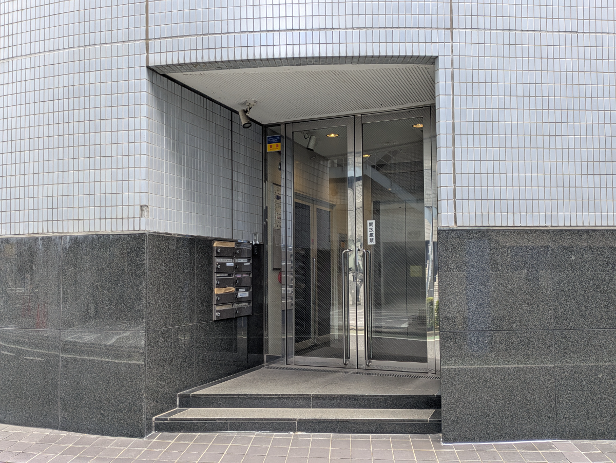 v20260928113508/fresh/building/J00100370972_3