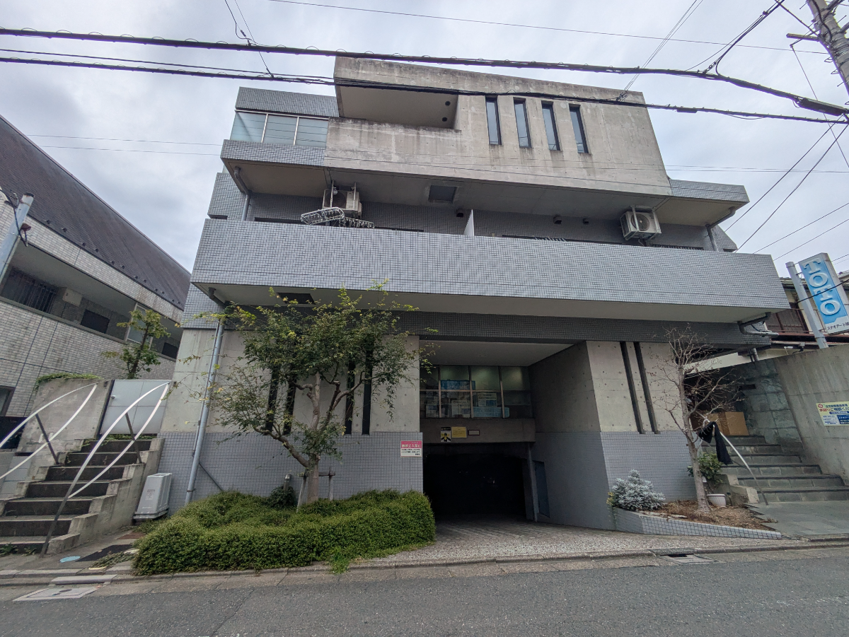 v20260928120459/fresh/building/J00100361990_1