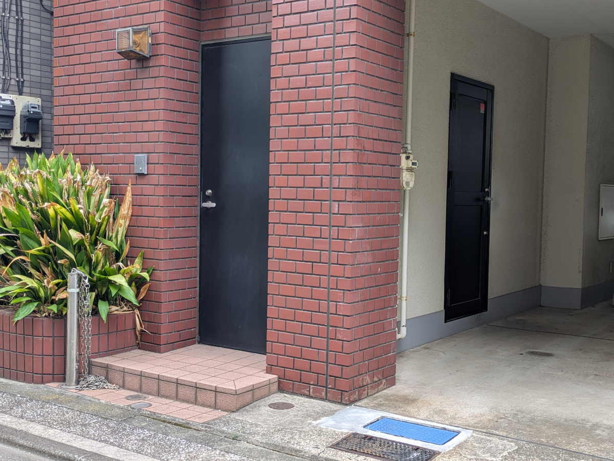 v20260928120459/fresh/building/J00100407196_3