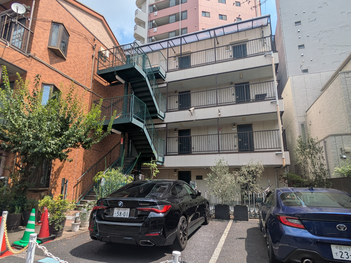 v20260928120459/fresh/building/J00100409445_1