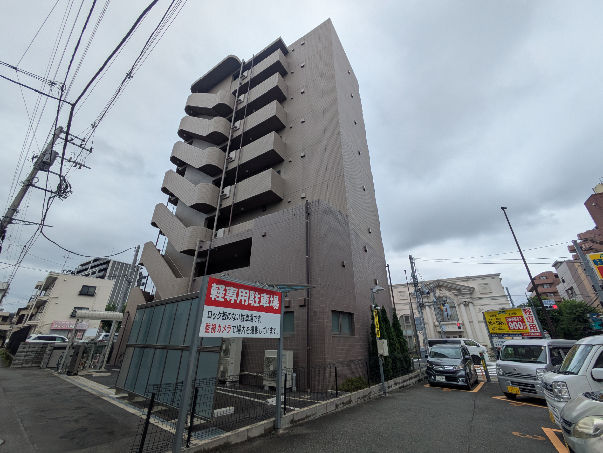 v20260928120459/fresh/building/J00100502723_10