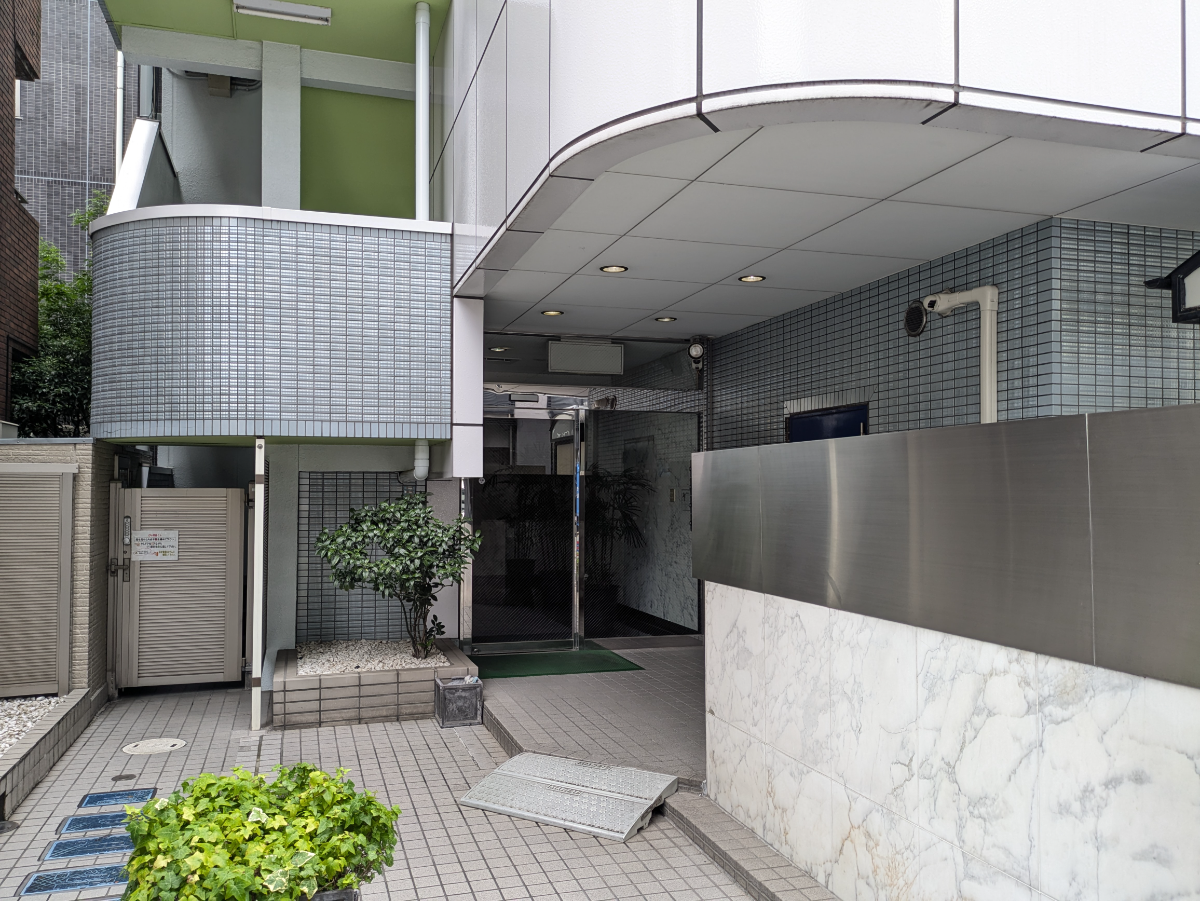 v20260928120459/fresh/building/J00100508926_16