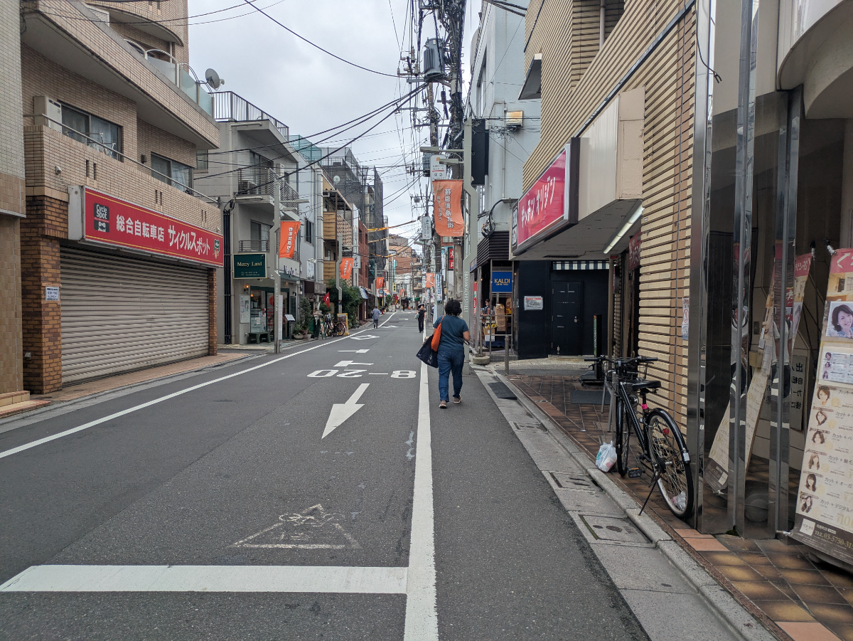 v20260928122115/fresh/building/J00100427230_2