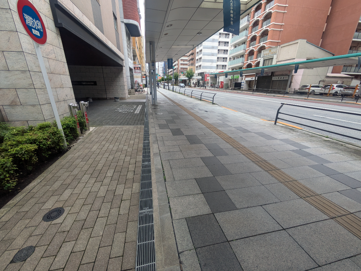 v20260928122115/fresh/building/J00100498818_14