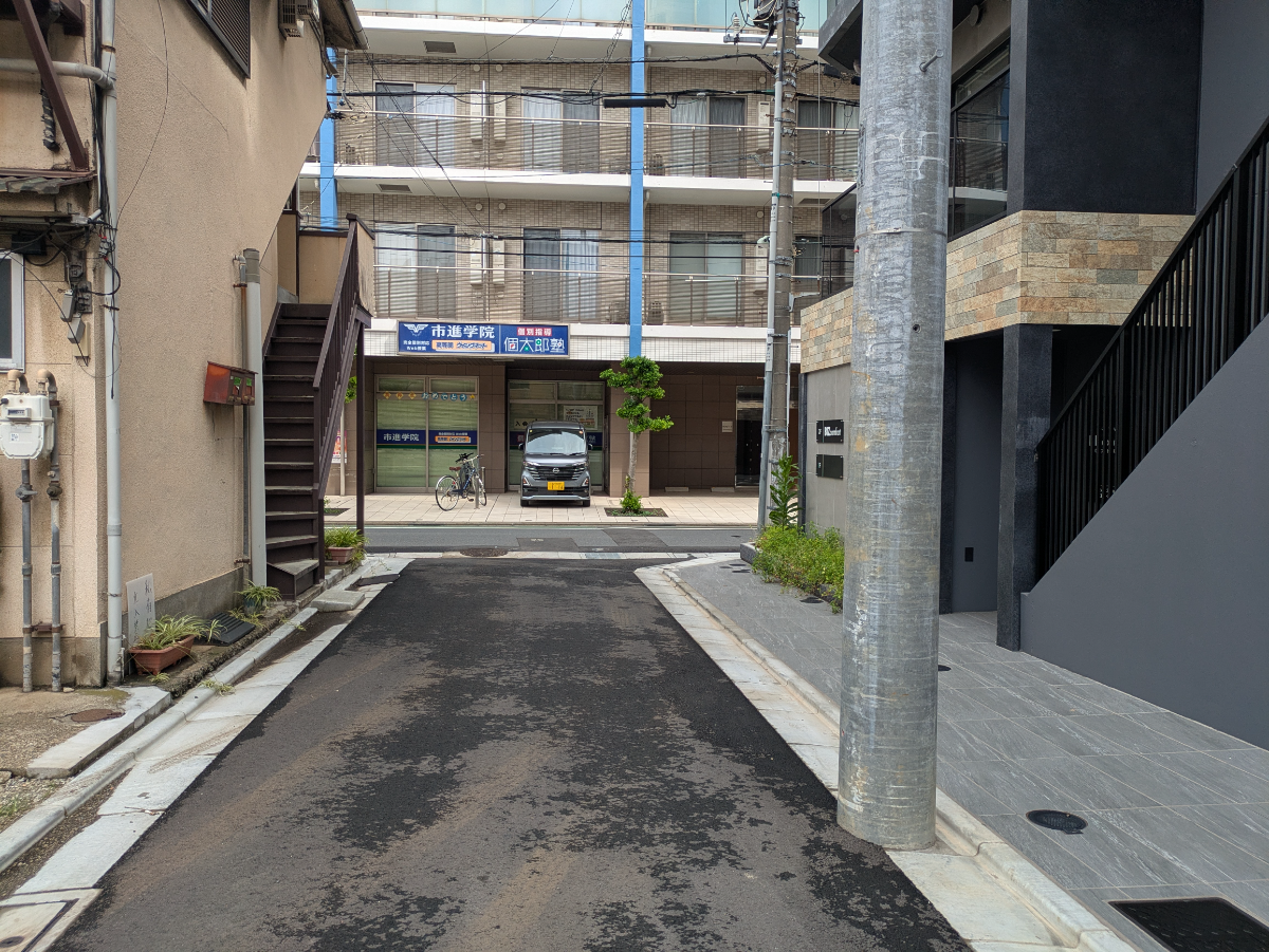 v20260928122115/fresh/building/J00100633489_8
