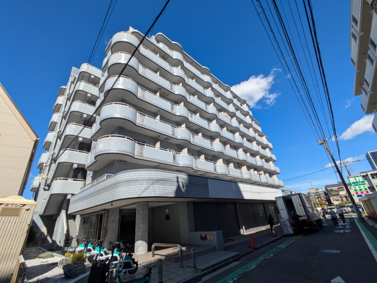 v20260928125745/fresh/building/J00100357769_1