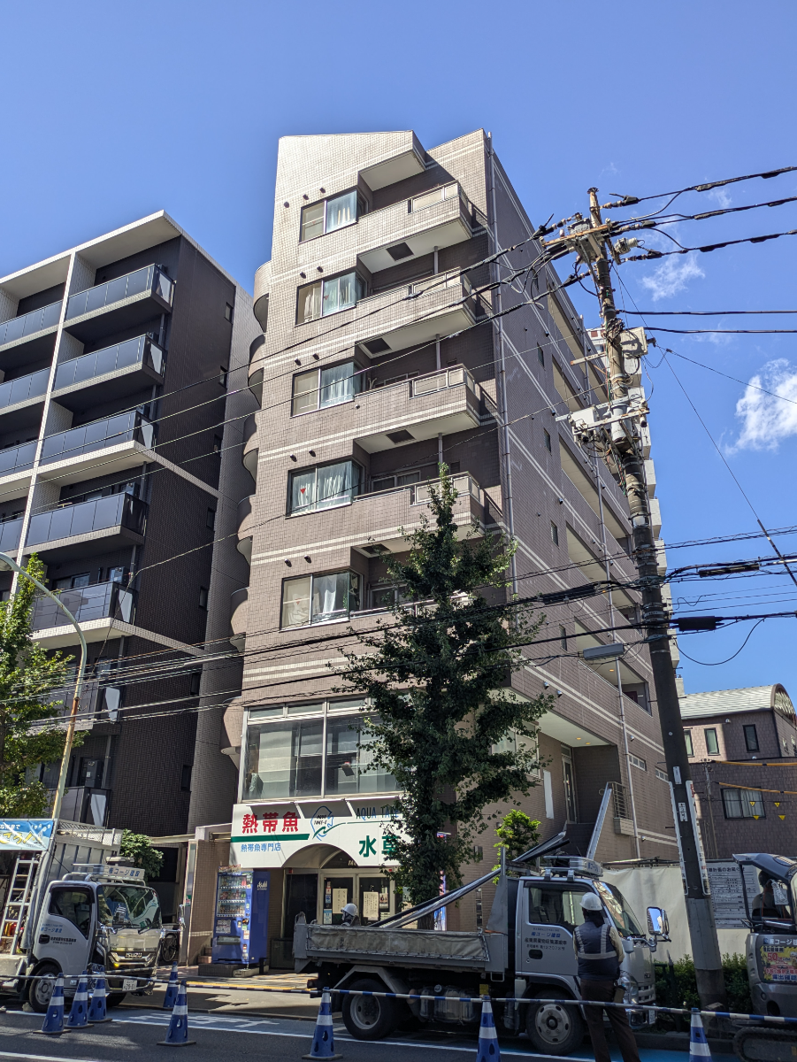 v20260928125745/fresh/building/J00100369988_1