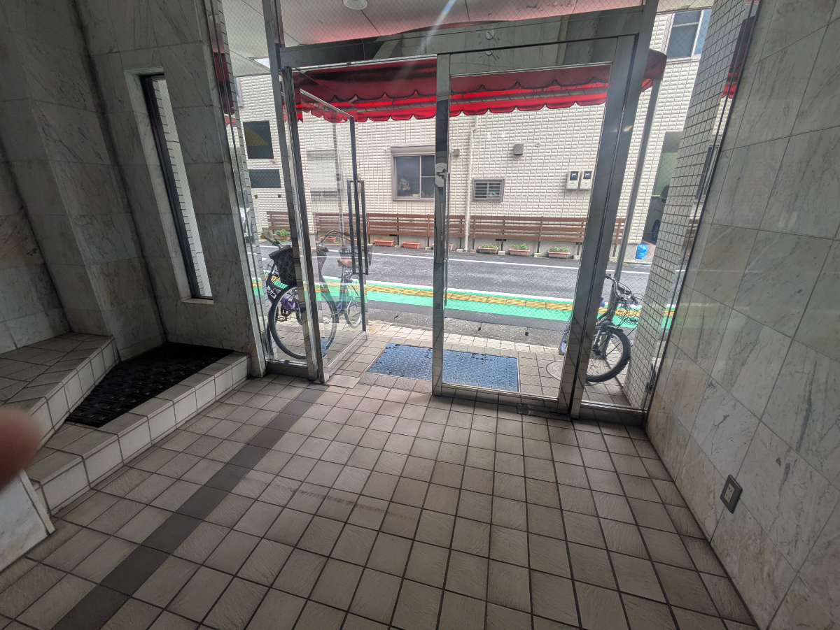 v20260928131807/fresh/building/J00100388359_12