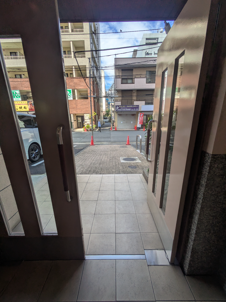 v20260928131807/fresh/building/J00100409916_14
