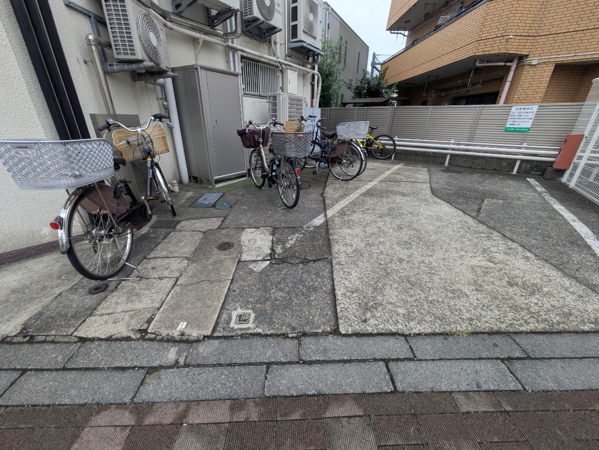 v20260928131807/fresh/building/J00100608408_7