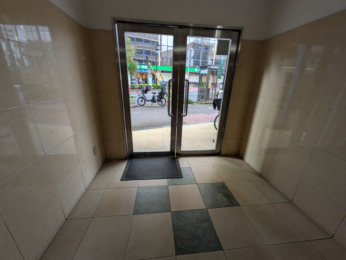 v20260928131807/fresh/building/J00100608411_9