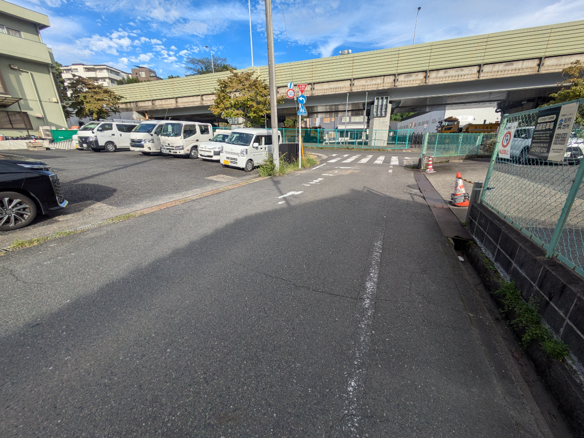 v20260928131807/fresh/building/J00100657225_8