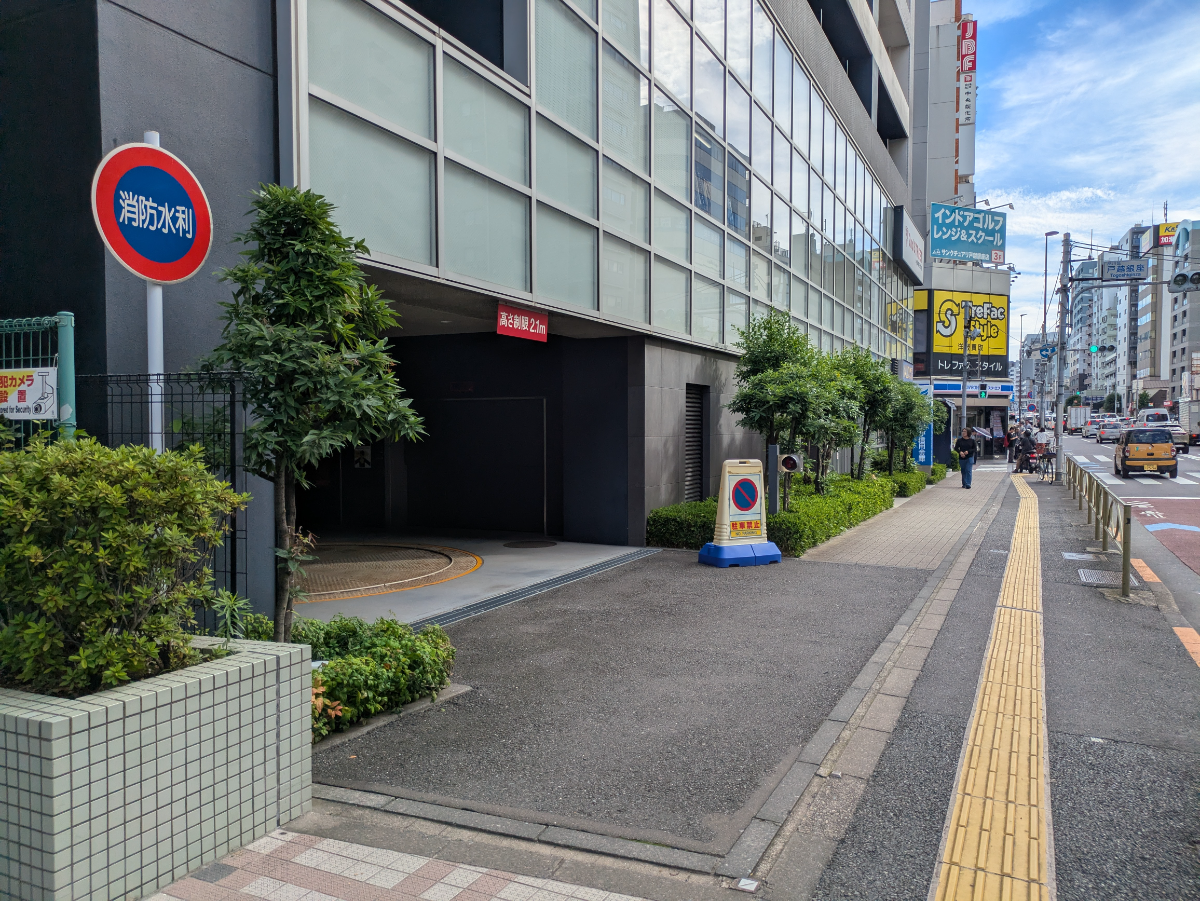 v20260928150753/fresh/building/J00100404432_2