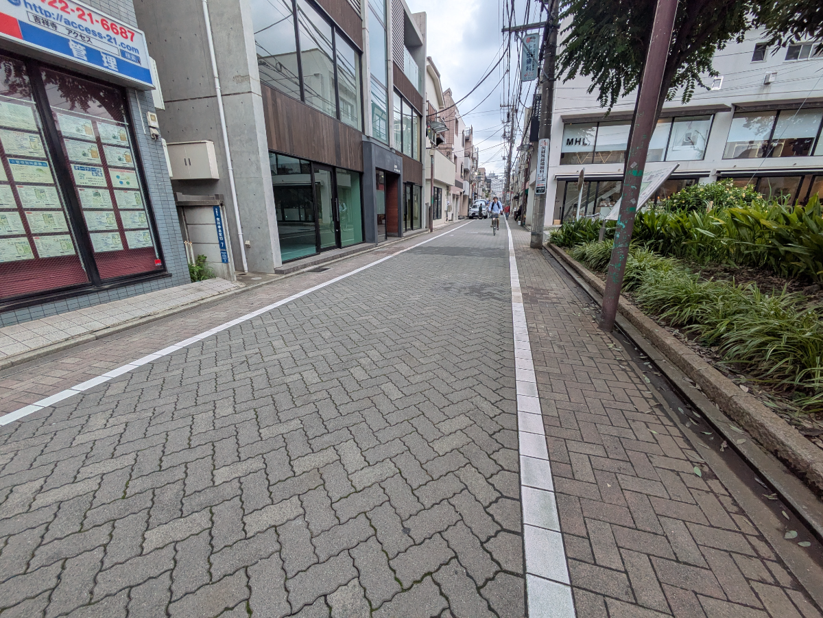 v20260928150753/fresh/building/J00100466332_2