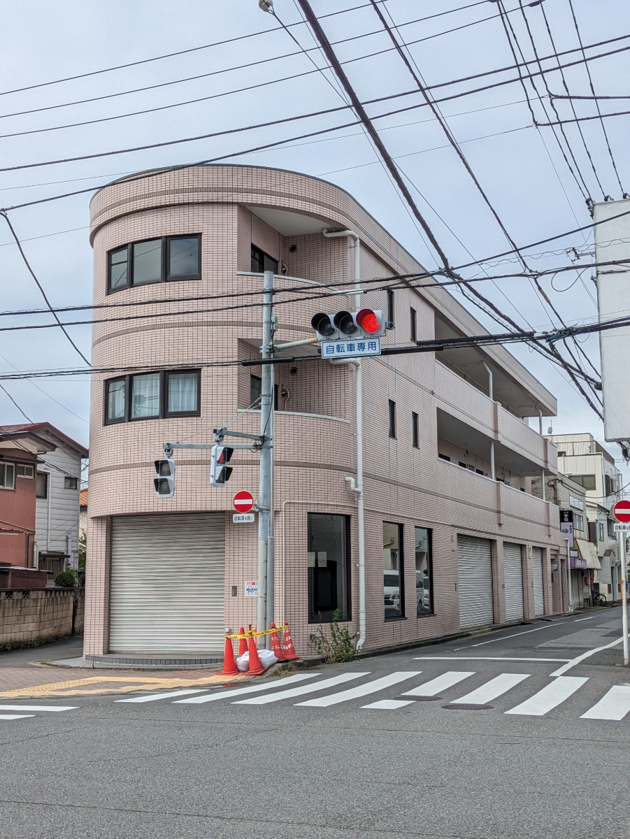 v20261001150908/fresh/building/J00100611428_1