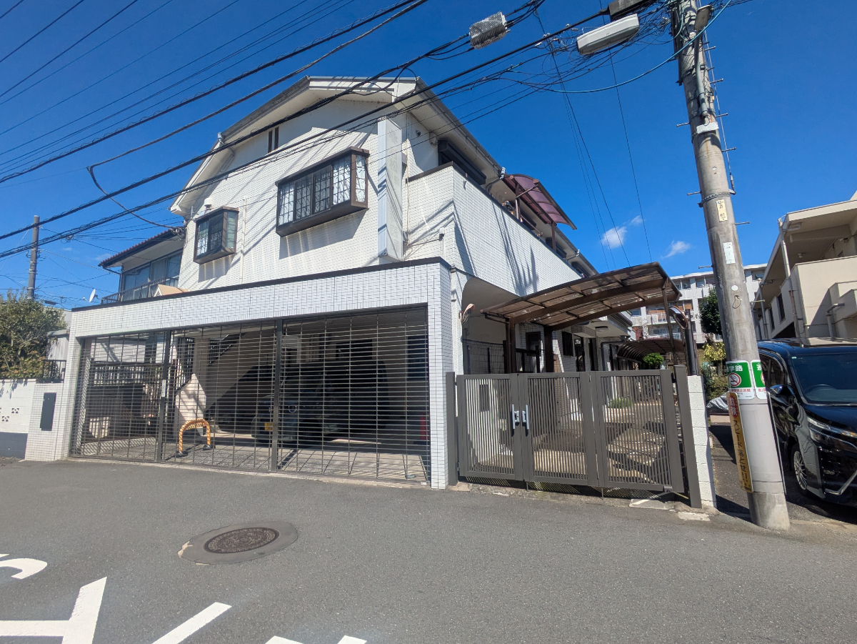 v20261001150908/fresh/building/J00100647982_1