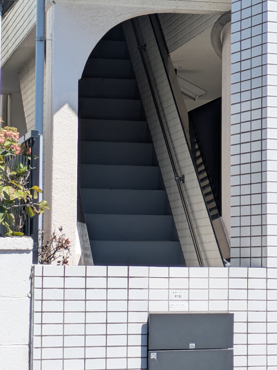 v20261001150908/fresh/building/J00100647982_4