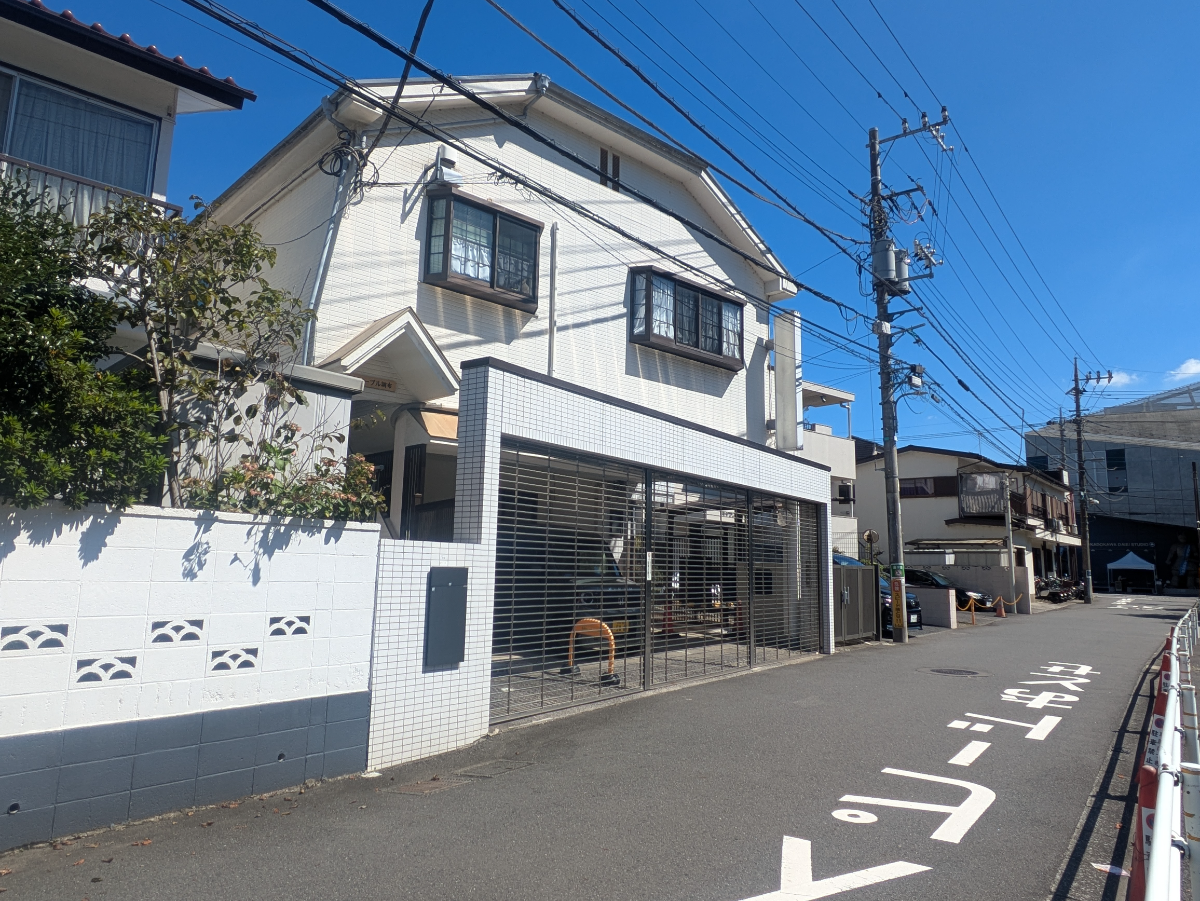v20261001150908/fresh/building/J00100647982_5