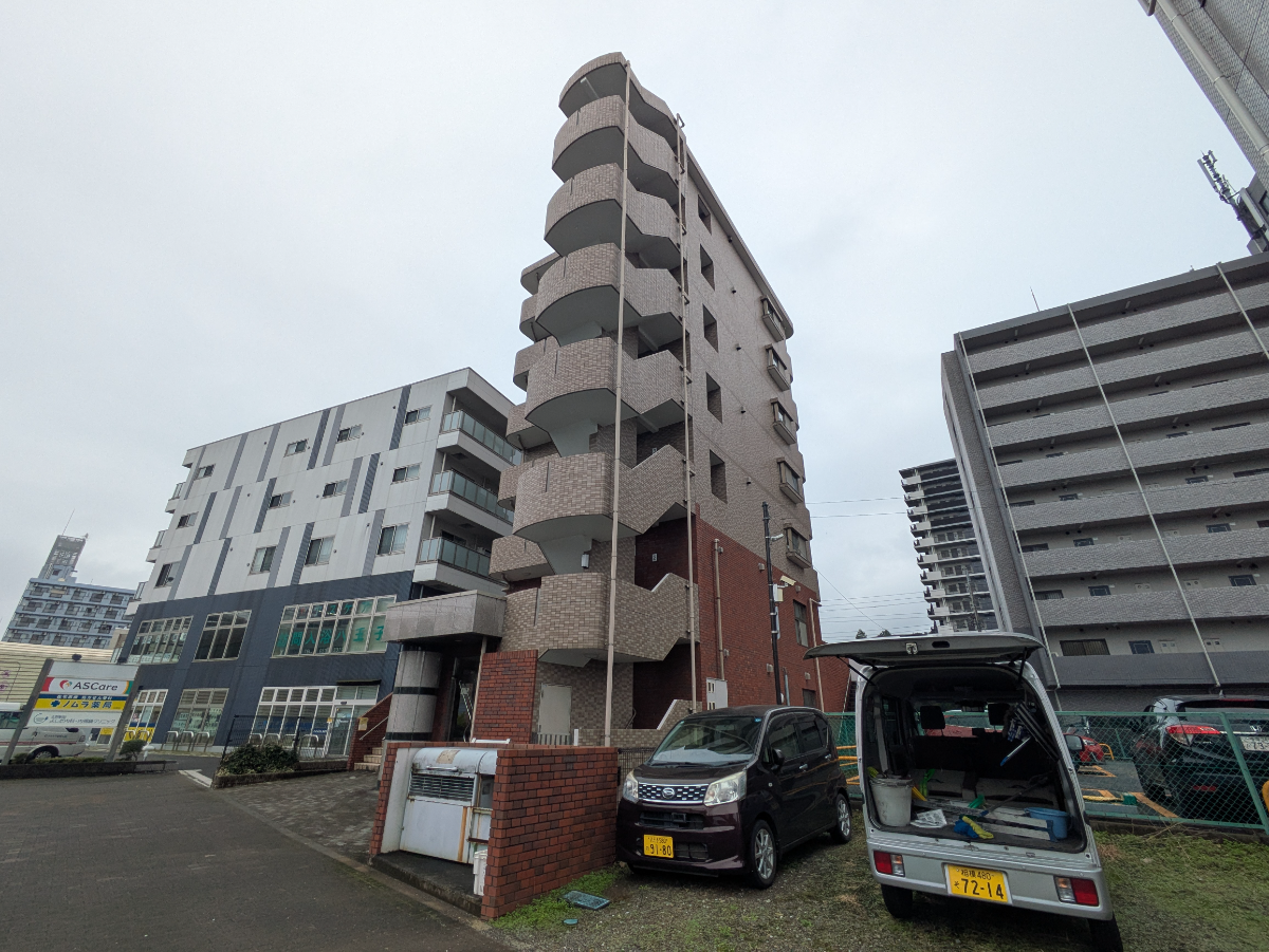 v20261005151006/fresh/building/J00100357805_15