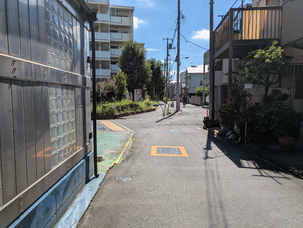 v20261005151006/fresh/building/J00100403711_2