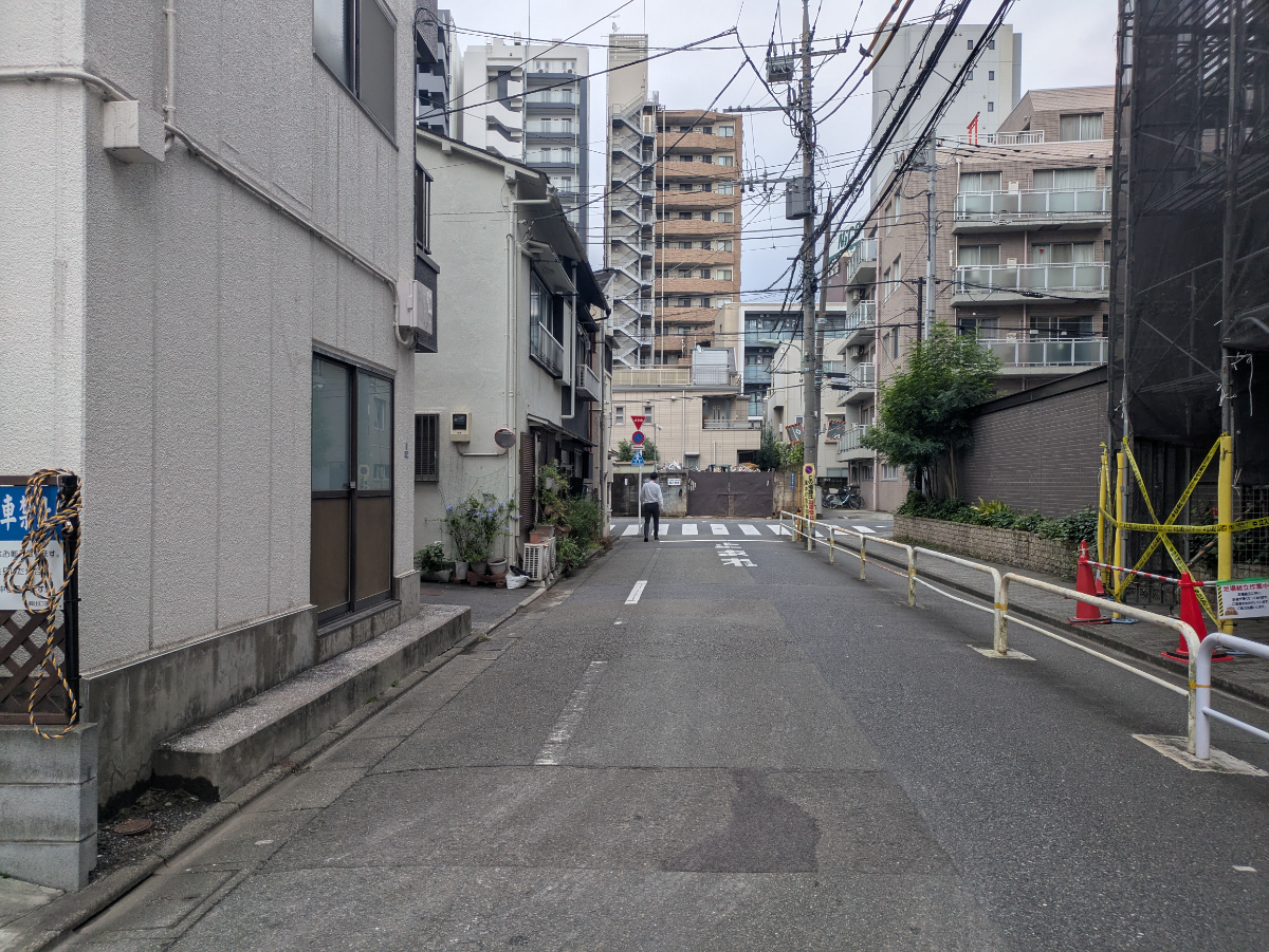 v20261006151114/fresh/building/J00100411315_2