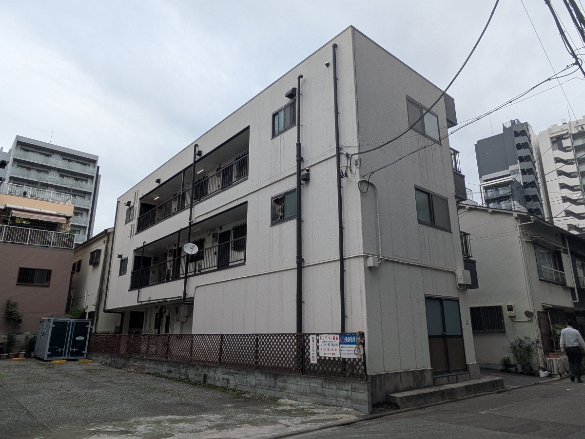 v20261006151114/fresh/building/J00100411315_7