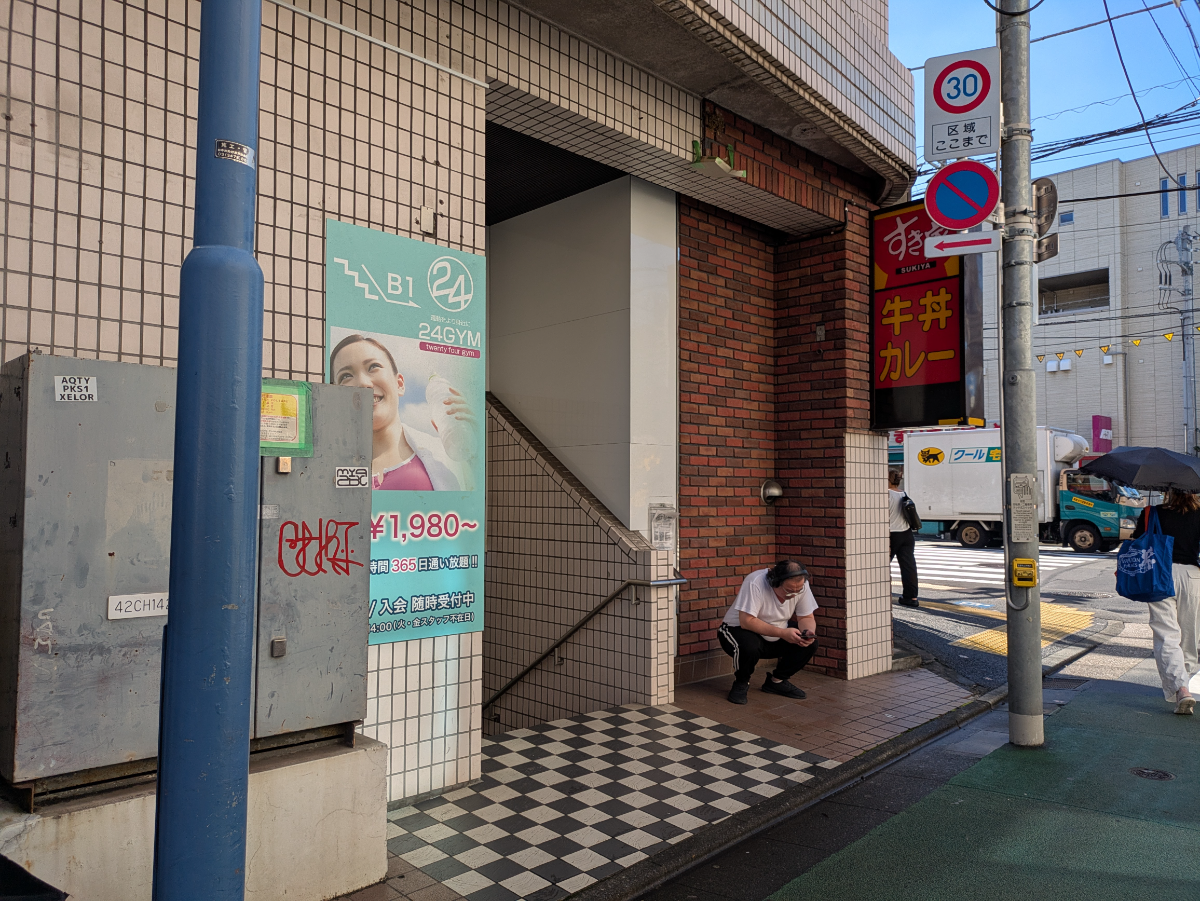 v20261006151114/fresh/building/J00100414766_17