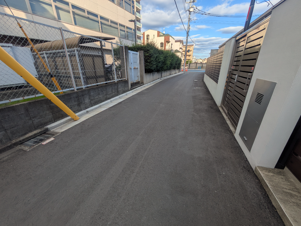 v20261013150914/fresh/building/J00100392597_16