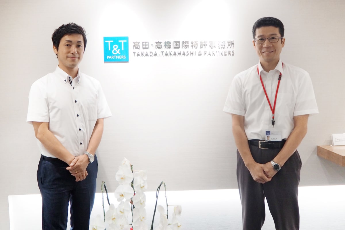 弊社担当中西（左）と松橋様（右）