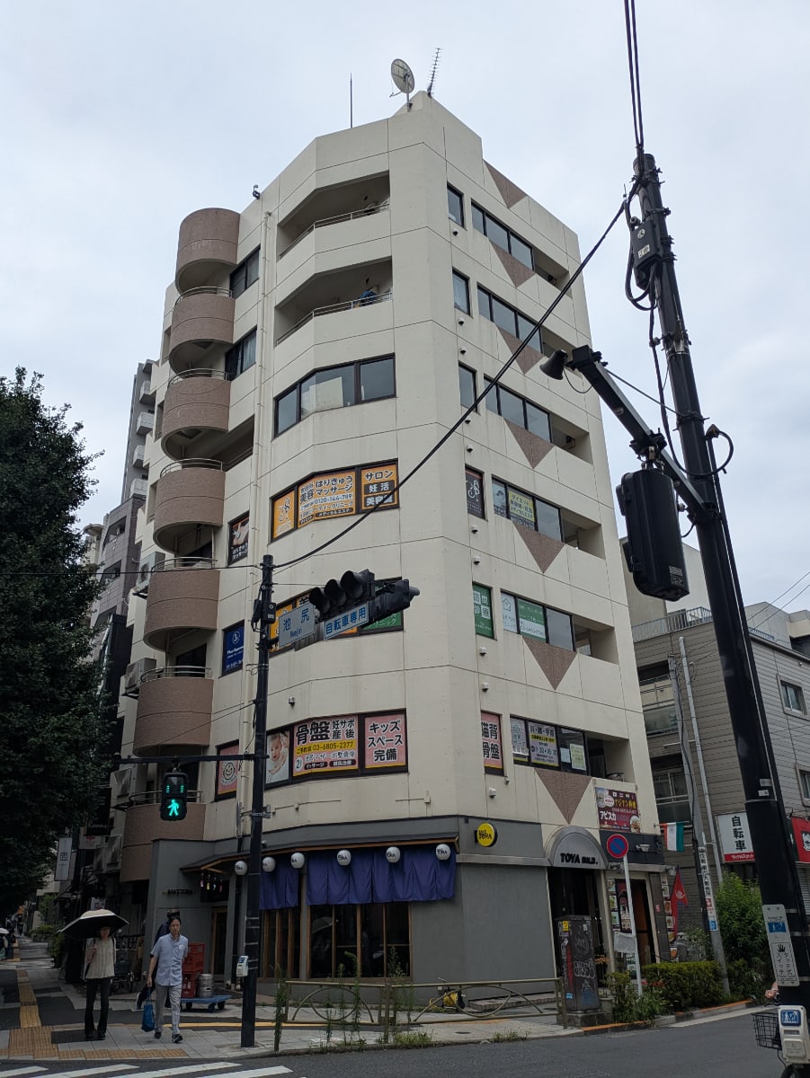 fresh/building/J00100360568_1