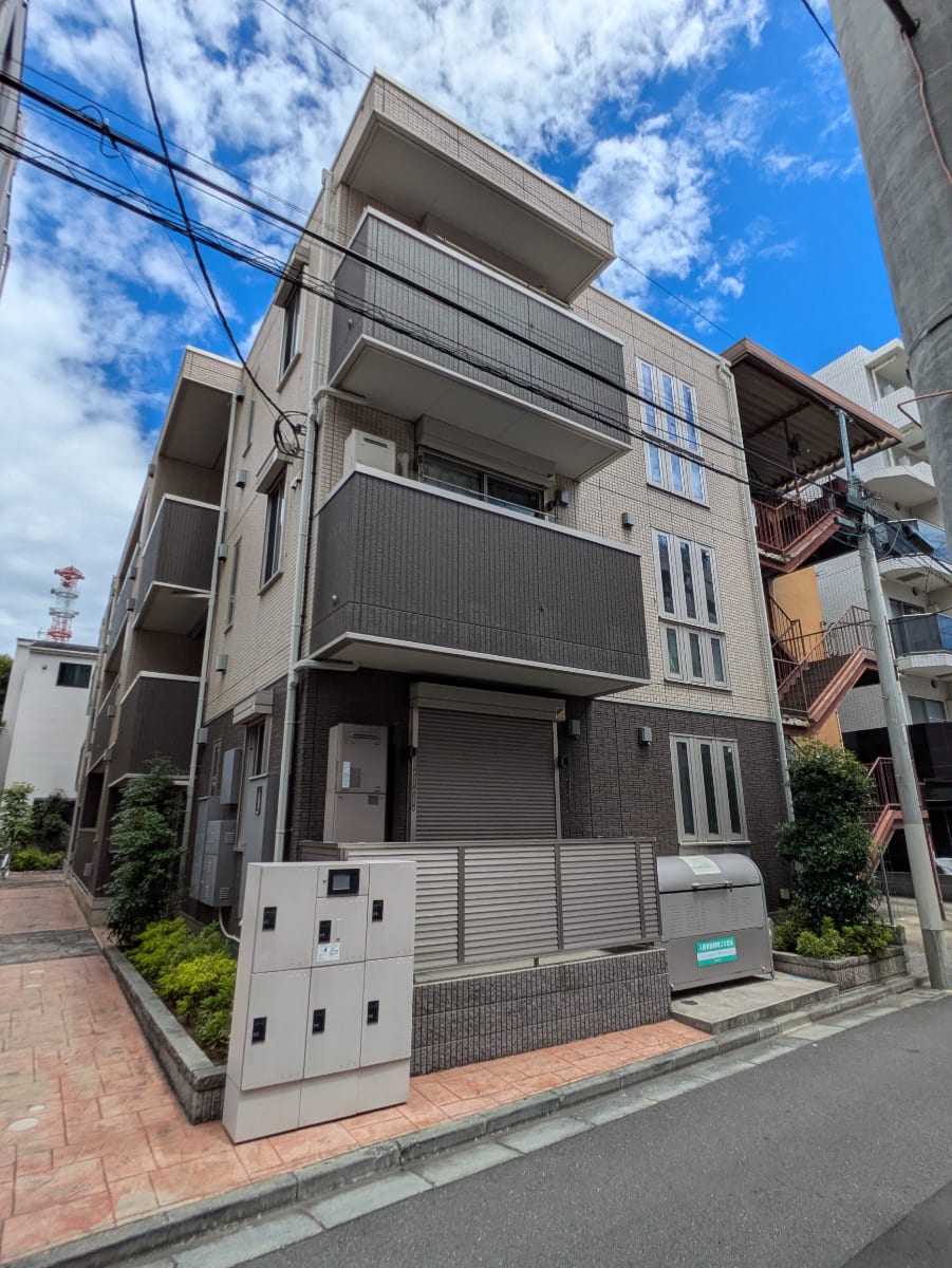 fresh/building/J00100362106_1