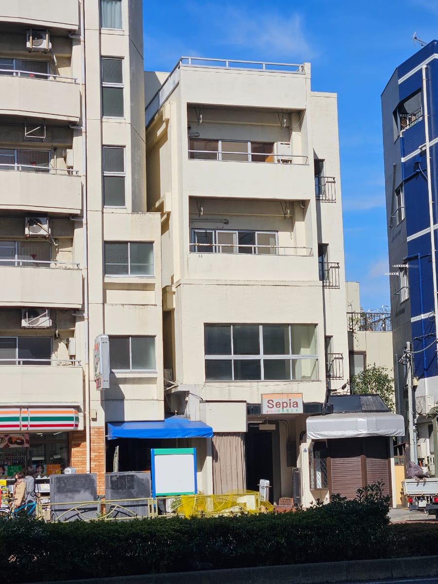 fresh/building/J00100376747_1